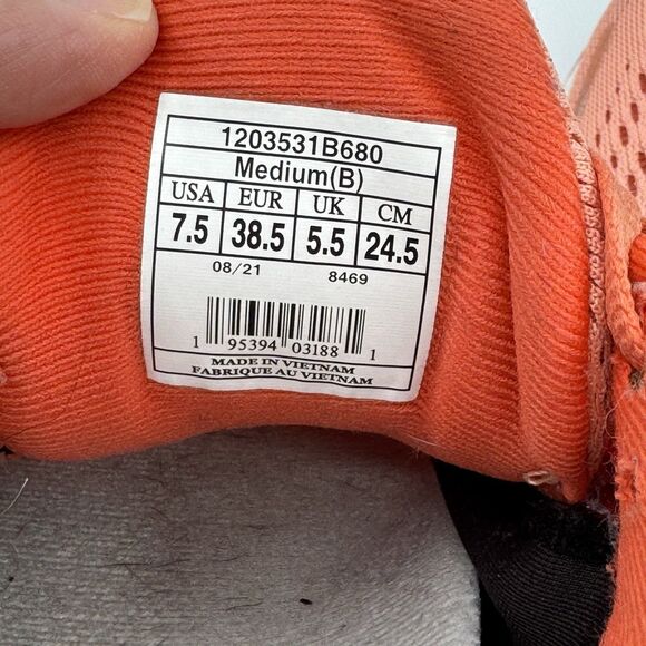 Brooks Adrenaline GTS 22 Women’s 7.5 B Coral Orange Running Shoes Sneakers - Picture 10 of 10